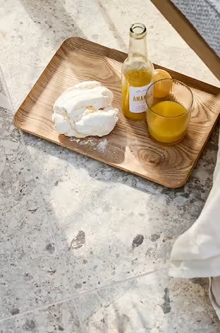 FotoMaak van je terras een verlengstuk van je interieur met SOLOSTONE
